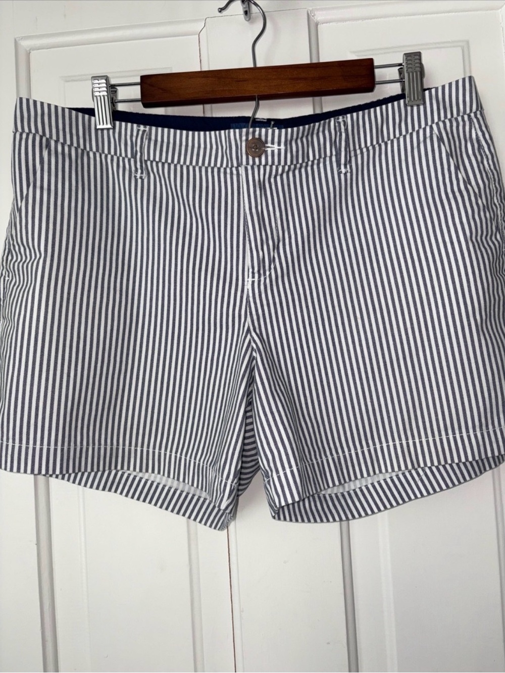 Old Navy White and Navy Striped Women's Bermuda Shorts